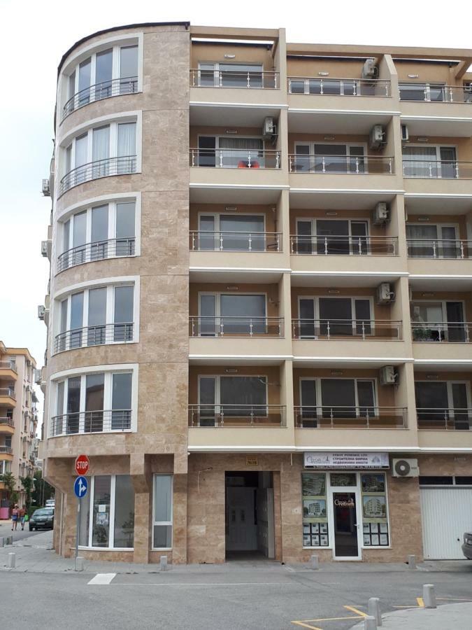 Flowers Studio Pomorie Exterior foto